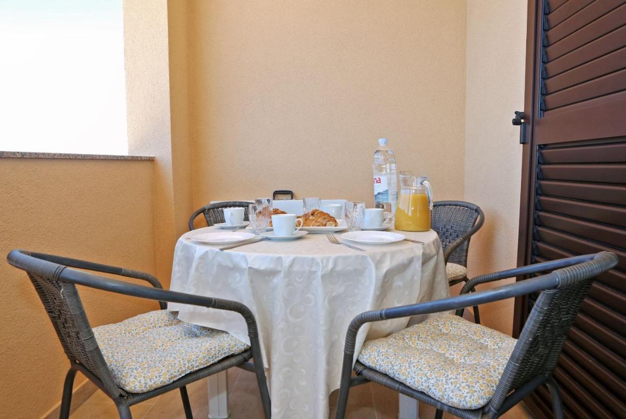 Apartmani Cili Miletici 外观 照片