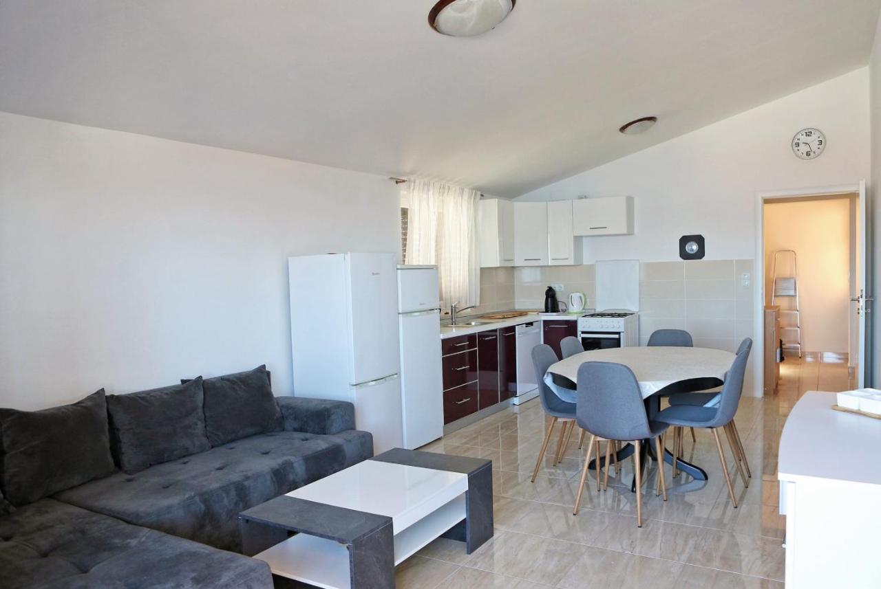 Apartmani Cili Miletici 外观 照片